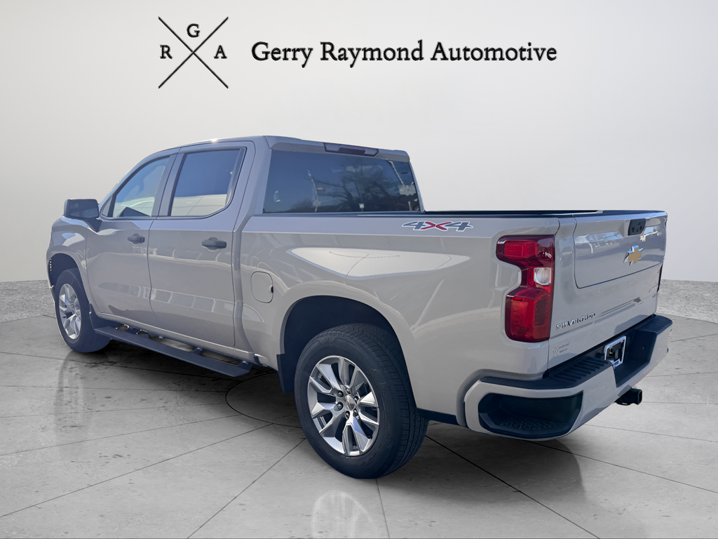 2026 Chevrolet Silverado 1500 Crew Cab Short Box 4-Wheel Drive Custom