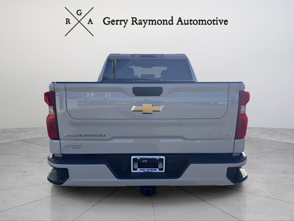 2026 Chevrolet Silverado 1500 Crew Cab Short Box 4-Wheel Drive Custom