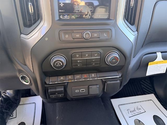 2026 Chevrolet Silverado 1500 Crew Cab Short Box 4-Wheel Drive Custom