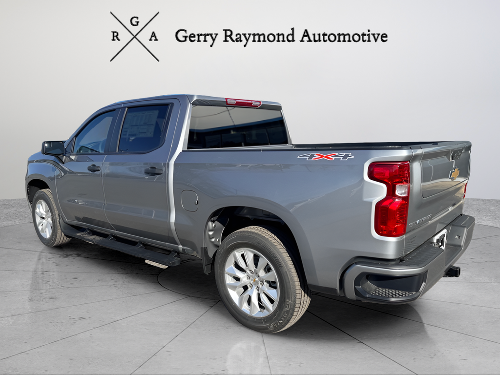 2026 Chevrolet Silverado 1500 Crew Cab Short Box 4-Wheel Drive Custom