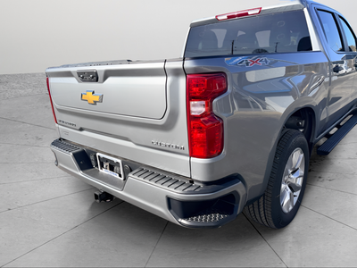 2026 Chevrolet Silverado 1500 Crew Cab Short Box 4-Wheel Drive Custom