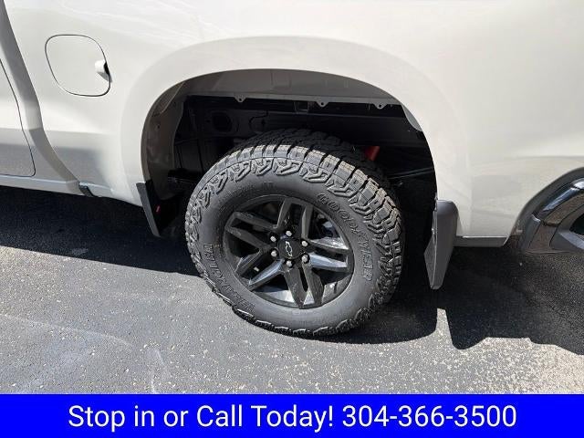 2026 Chevrolet Silverado 1500 Crew Cab Short Box 4-Wheel Drive Custom Trail Boss