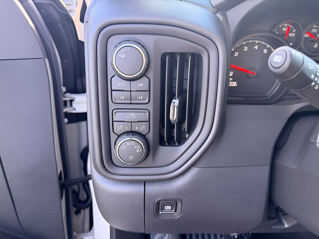 2026 Chevrolet Silverado 1500 Crew Cab Short Box 4-Wheel Drive Custom Trail Boss