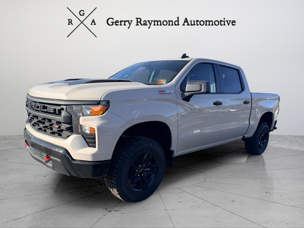 2026 Chevrolet Silverado 1500 Crew Cab Short Box 4-Wheel Drive Custom Trail Boss