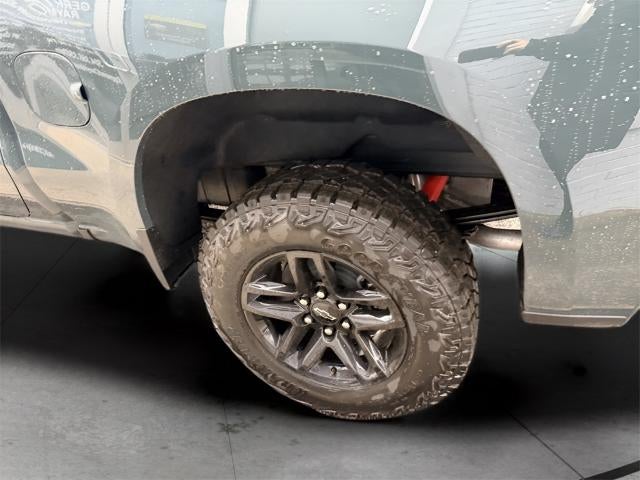 2026 Chevrolet Silverado 1500 Crew Cab Short Box 4-Wheel Drive Custom Trail Boss