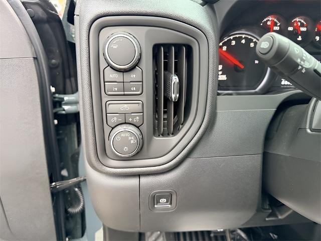 2026 Chevrolet Silverado 1500 Crew Cab Short Box 4-Wheel Drive Custom Trail Boss