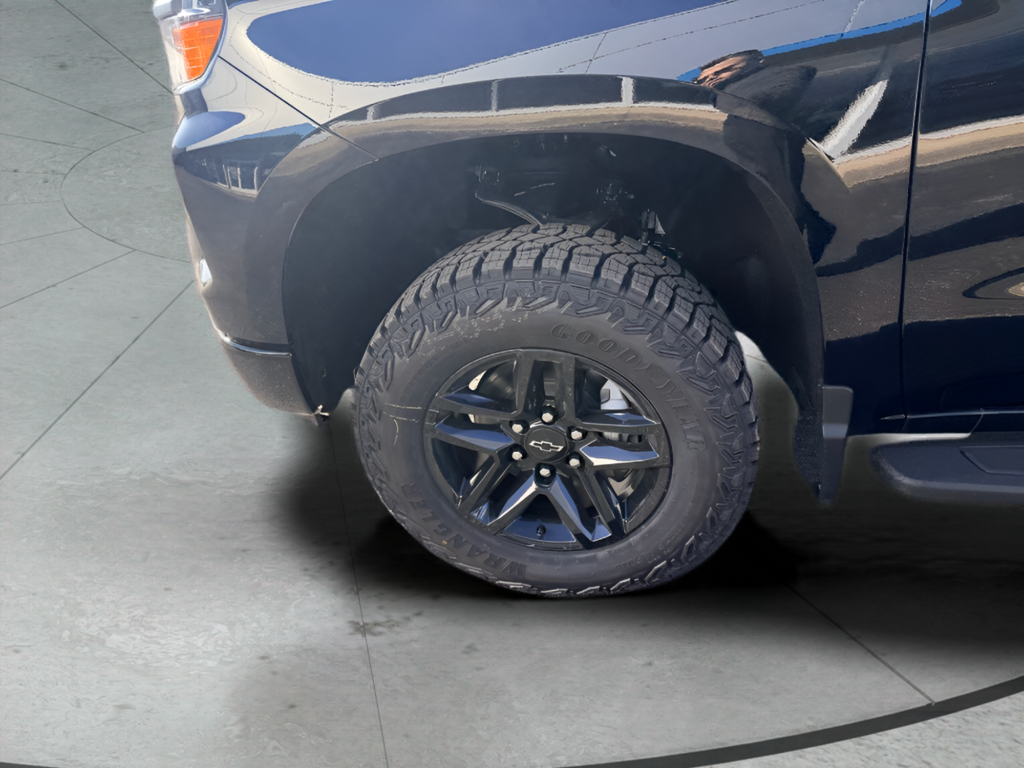 2026 Chevrolet Silverado 1500 Crew Cab Short Box 4-Wheel Drive Custom Trail Boss