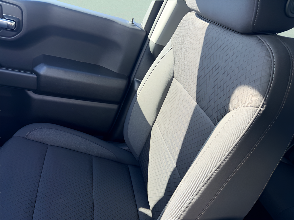 2026 Chevrolet Silverado 1500 Crew Cab Short Box 4-Wheel Drive Custom Trail Boss