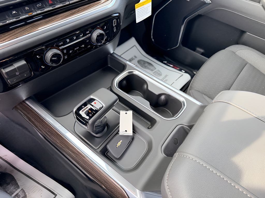 2026 Chevrolet Silverado 1500 Crew Cab Short Box 4-Wheel Drive LT Trail Boss