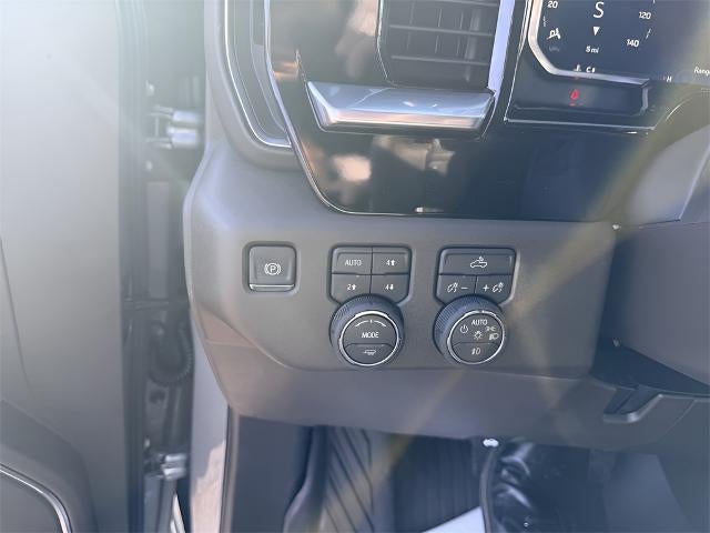 2026 Chevrolet Silverado 1500 Crew Cab Short Box 4-Wheel Drive LT Trail Boss