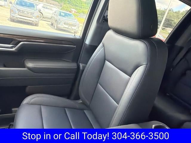 2026 Chevrolet Silverado 1500 Crew Cab Short Box 4-Wheel Drive LT Trail Boss