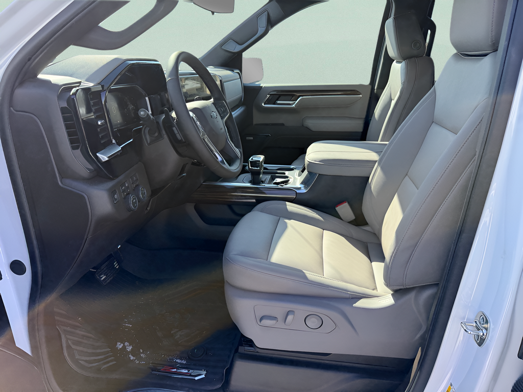 2026 Chevrolet Silverado 1500 Crew Cab Short Box 4-Wheel Drive LT Trail Boss