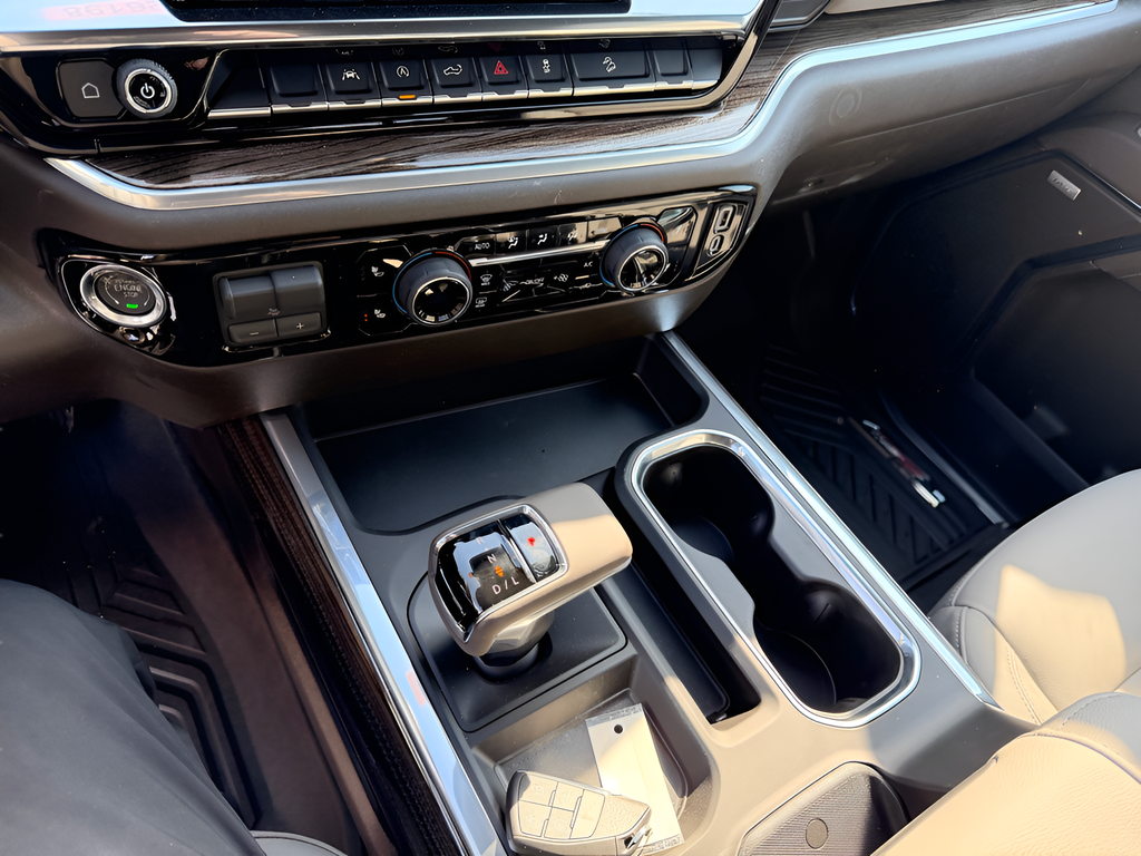 2026 Chevrolet Silverado 1500 Crew Cab Short Box 4-Wheel Drive LT Trail Boss