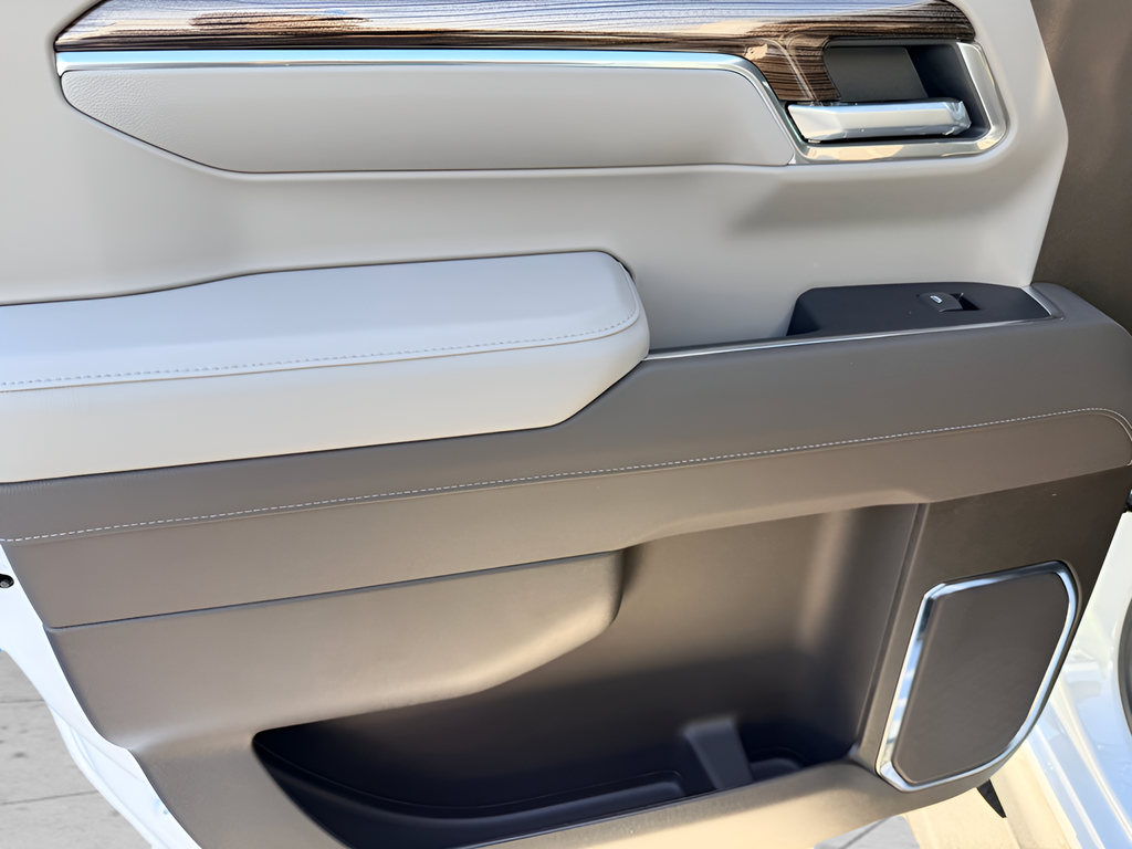 2026 Chevrolet Silverado 1500 Crew Cab Short Box 4-Wheel Drive LT Trail Boss