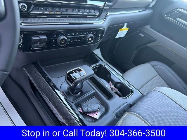 2026 Chevrolet Silverado 1500 Crew Cab Short Box 4-Wheel Drive ZR2