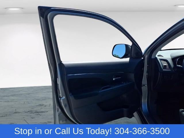 2024 Mitsubishi Outlander Sport 2.0 LE