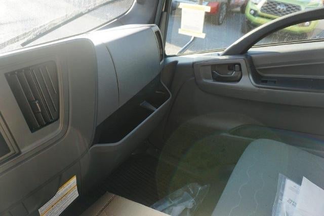 2025 Chevrolet Low Cab Forward 4500 HD 2WD Reg Cab 150"