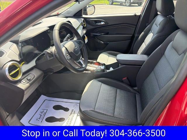 2026 Chevrolet Trax LT - Photo 13