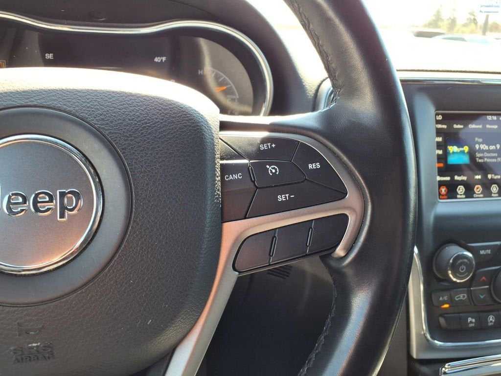 2020 Jeep Grand Cherokee Laredo E