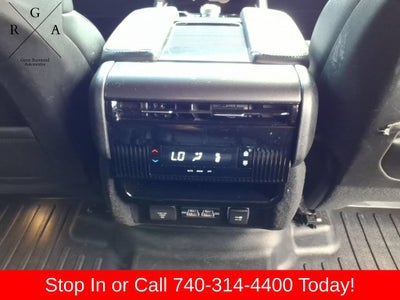 2023 Jeep Wagoneer Base