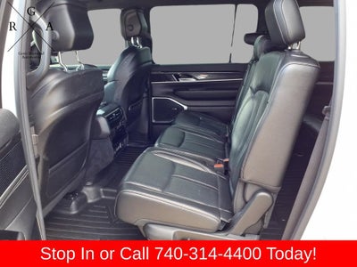 2023 Jeep Wagoneer Base