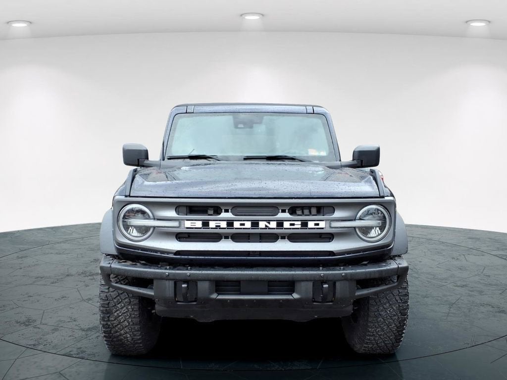 2021 Ford Bronco Base