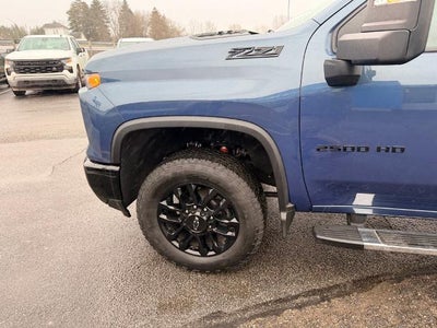 2025 Chevrolet Silverado 2500 HD Custom