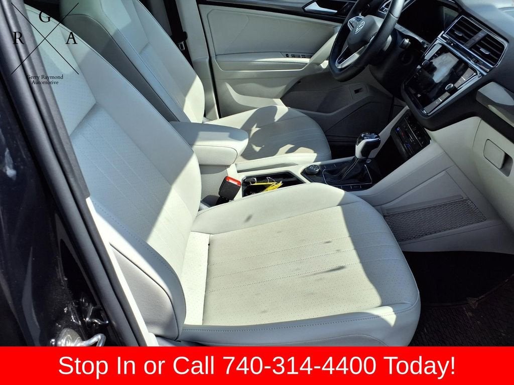 2024 Volkswagen Tiguan SE R-Line Black