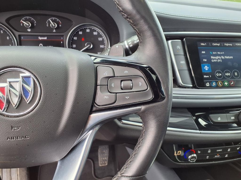 2023 Buick Enclave Essence